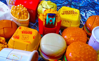 Illustration for article titled A Look Back At McDonald's Best Happy Meal Toys Ever: Changeables